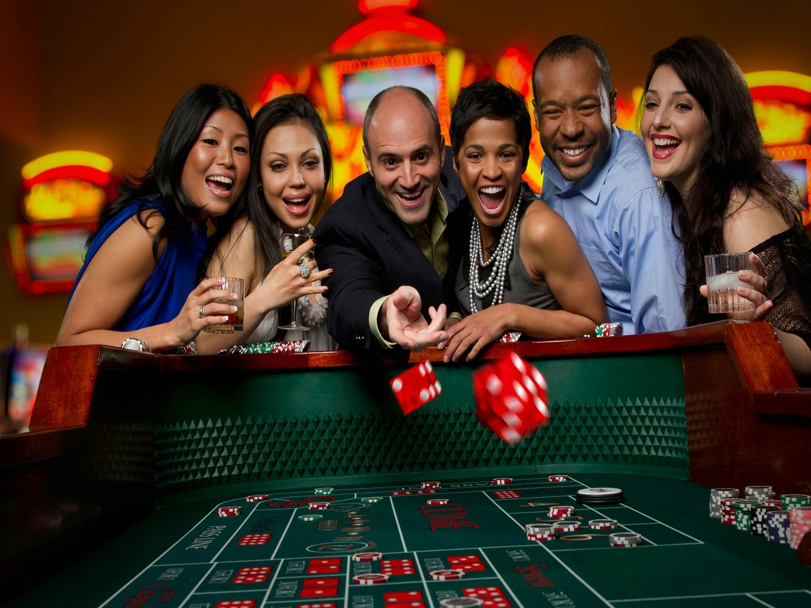 Why online casinos are in the rise?